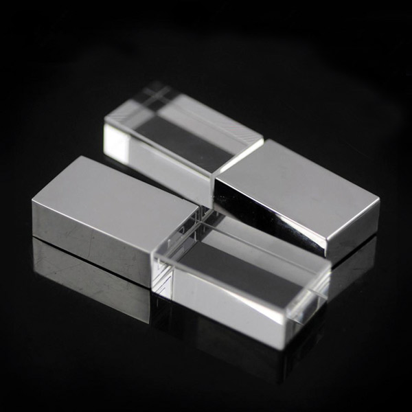 8190-16GB Kristal USB Bellek - resim 1